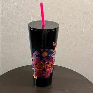 Unique✨NWT Starbucks Super Cute Halloween Skull Tumbler Black